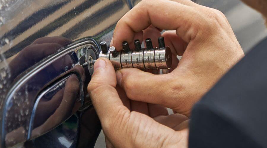 Expert Emergency Roof Repairs services in Nelsonville, OH